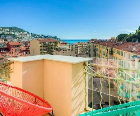 Apartment Le Palais Du Chateau Port De Antiquaires